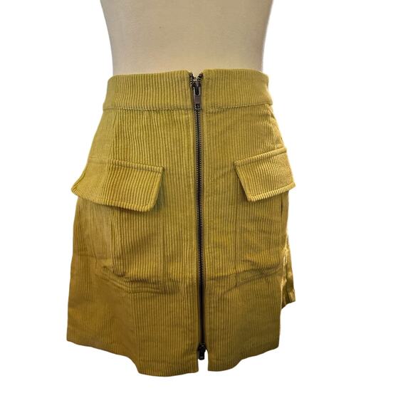 Moon River Lulu's Corduroy Zipper Skirt, 90's, Y2K, Chartreuse, NWT, Size L - Picture 2 of 8